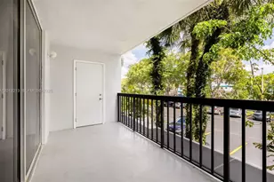 10825 SW 112th Ave, Miami, FL 33176 - Photo 2