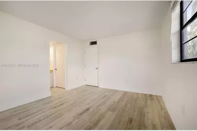 10825 SW 112th Ave #213, Miami, FL 33176 - Photo 10