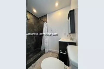 250 SW 19th Rd #250, Miami, FL 33129 - Photo 16