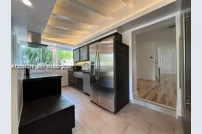 250 SW 19th Rd #250, Miami, FL 33129 - Photo 10
