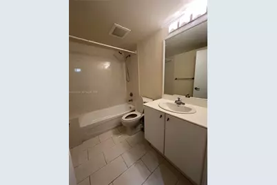 2740 SW 28th Ter #308, Miami, FL 33133 - Photo 4