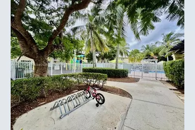 2567 Cordoba Bnd, Weston, FL 33327 - Photo 24