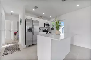 1044 NE 4th Ave, Homestead, FL 33030 - Photo 16