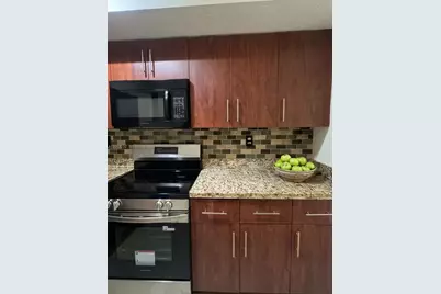 220 SW 116th Ave #15207, Pembroke Pines, FL 33025 - Photo 6
