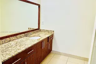 220 SW 116th Ave, Pembroke Pines, FL 33025 - Photo 16