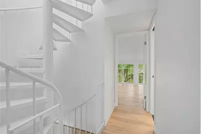 2984 Mary St, Miami, FL 33133 - Photo 22