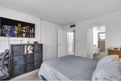 7400 Miami Lakes Dr #D205, Miami Lakes, FL 33014 - Photo 22