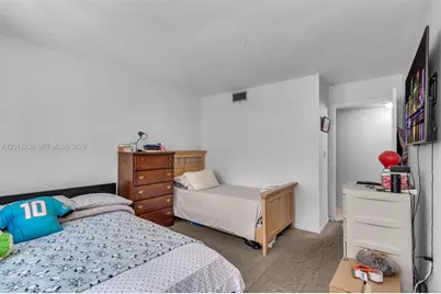 7400 Miami Lakes Dr #D205, Miami Lakes, FL 33014 - Photo 18