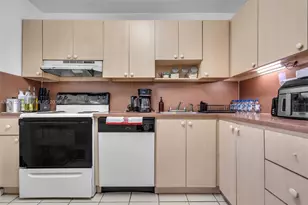 7400 Miami Lakes Dr, Miami Lakes, FL 33014 - Photo 14