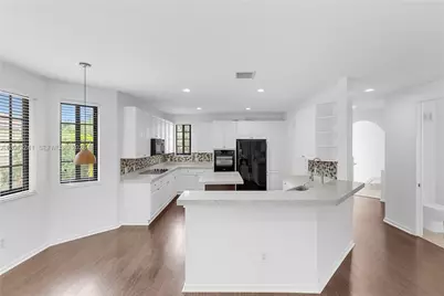 1559 Passion Vine Cir #7-2, Weston, FL 33326 - Photo 24