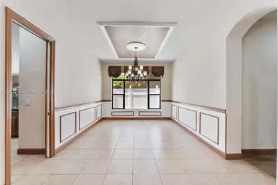 10364 Trianon Pl, Wellington, FL 33449 - Photo 8