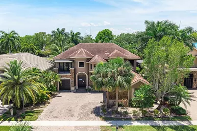 10364 Trianon Pl, Wellington, FL 33449 - Photo 2