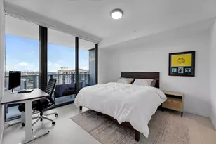 1000 Brickell Plaza, Miami, FL 33131 - Photo 10