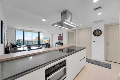 1000 Brickell Plaza #3610, Miami, FL 33131 - Photo 6