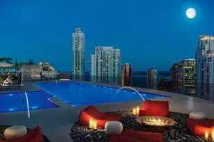 1300 Brickell Bay Dr, Miami, FL 33131 - Photo 32