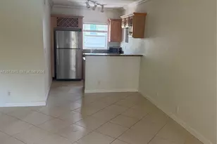 924 SE 2nd St, Fort Lauderdale, FL 33301 - Photo 2