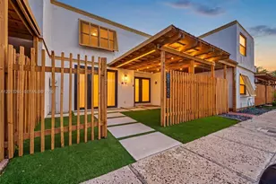 13189 SW 9th Ln, Miami, FL 33184 - Photo 2