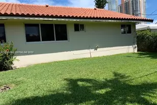220 187th St, Sunny Isles Beach, FL 33160 - Photo 26