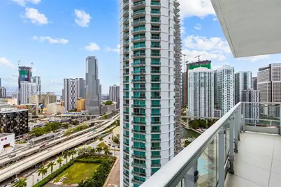 90 SW 3rd St #2504, Miami, FL 33130 - Photo 38