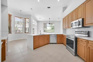 2553 Jardin Manor, Weston, FL 33327 - Photo 42