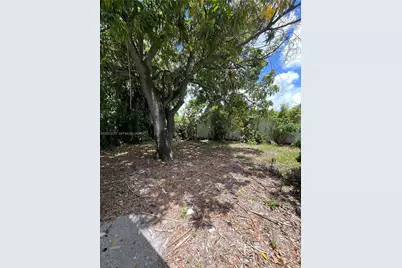 2331 NW 55th Ter, Miami, FL 33142 - Photo 20