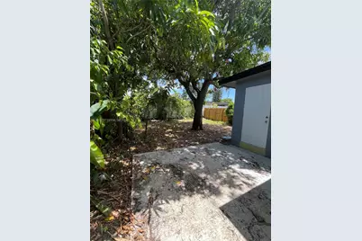 2331 NW 55th Ter, Miami, FL 33142 - Photo 18