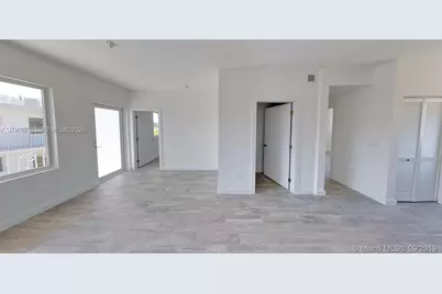 315 S Shore Dr #5, Miami Beach, FL 33141 - Photo 6
