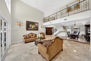 8560 NW 164th St, Miami Lakes, FL 33016 - Photo 20