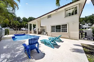 8560 NW 164th St, Miami Lakes, FL 33016 - Photo 50