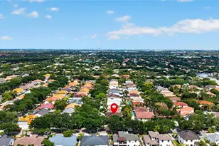 8560 NW 164th St, Miami Lakes, FL 33016 - Photo 74