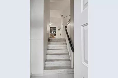 15533 N Miami Lakeway N #201, Miami Lakes, FL 33014 - Photo 2