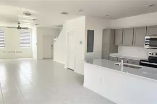 371 NE 16th St, Florida City, FL 33034 - Photo 4