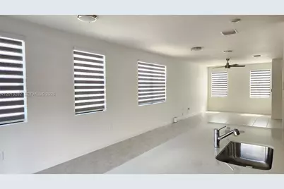 371 NE 16th St #371, Florida City, FL 33034 - Photo 4