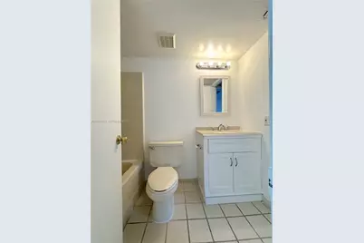 3610 N 56th Ave #218, Hollywood, FL 33021 - Photo 18