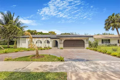 15331 Turnbull Dr, Miami Lakes, FL 33014 - Photo 1