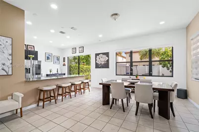 9083 SW 36th St, Miramar, FL 33025 - Photo 10