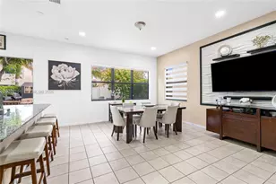 9083 SW 36th St, Miramar, FL 33025 - Photo 12