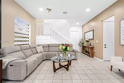 9083 SW 36th St, Miramar, FL 33025 - Photo 6
