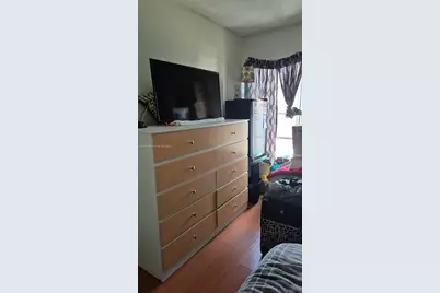 1735 W 60th St #M329, Hialeah, FL 33012 - Photo 8