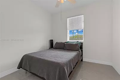 9354 SW 220th St, Cutler Bay, FL 33190 - Photo 16