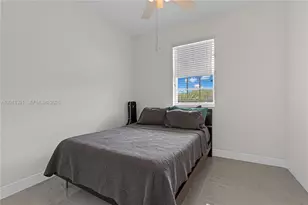 9354 SW 220th St, Cutler Bay, FL 33190 - Photo 16