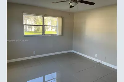 8020 Colony Circle N #101, Tamarac, FL 33321 - Photo 10