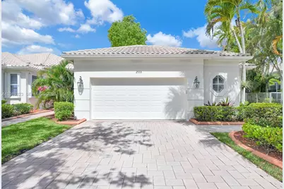 2553 Bay Pointe Drive, Weston, FL 33327 - Photo 44