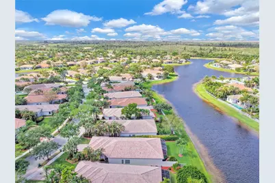 2553 Bay Pointe Drive, Weston, FL 33327 - Photo 42