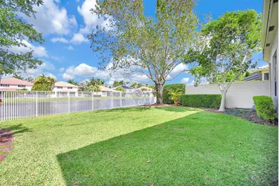 2553 Bay Pointe Drive, Weston, FL 33327 - Photo 52
