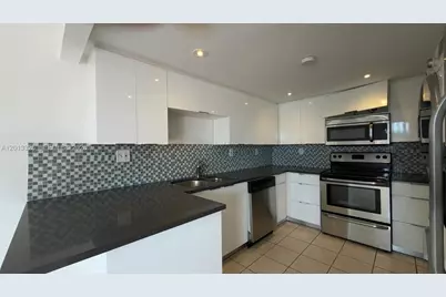 341 NW 109th Ave #10C, Miami, FL 33172 - Photo 2