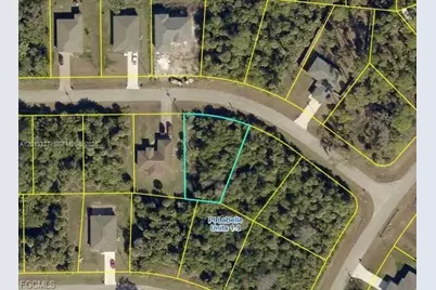 5073 Wild Goose Cir, Labelle, FL 33935 - Photo 2