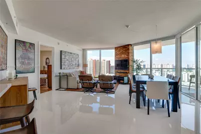 150 Sunny Isles Blvd #1-1603, Sunny Isles Beach, FL 33160 - Photo 2