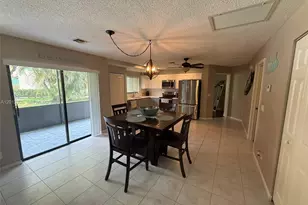 24 Lexington Ln W, Palm Beach Gardens, FL 33418 - Photo 28
