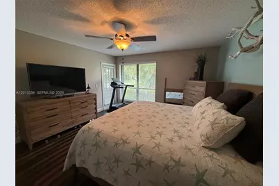 24 Lexington Ln W #A, Palm Beach Gardens, FL 33418 - Photo 10